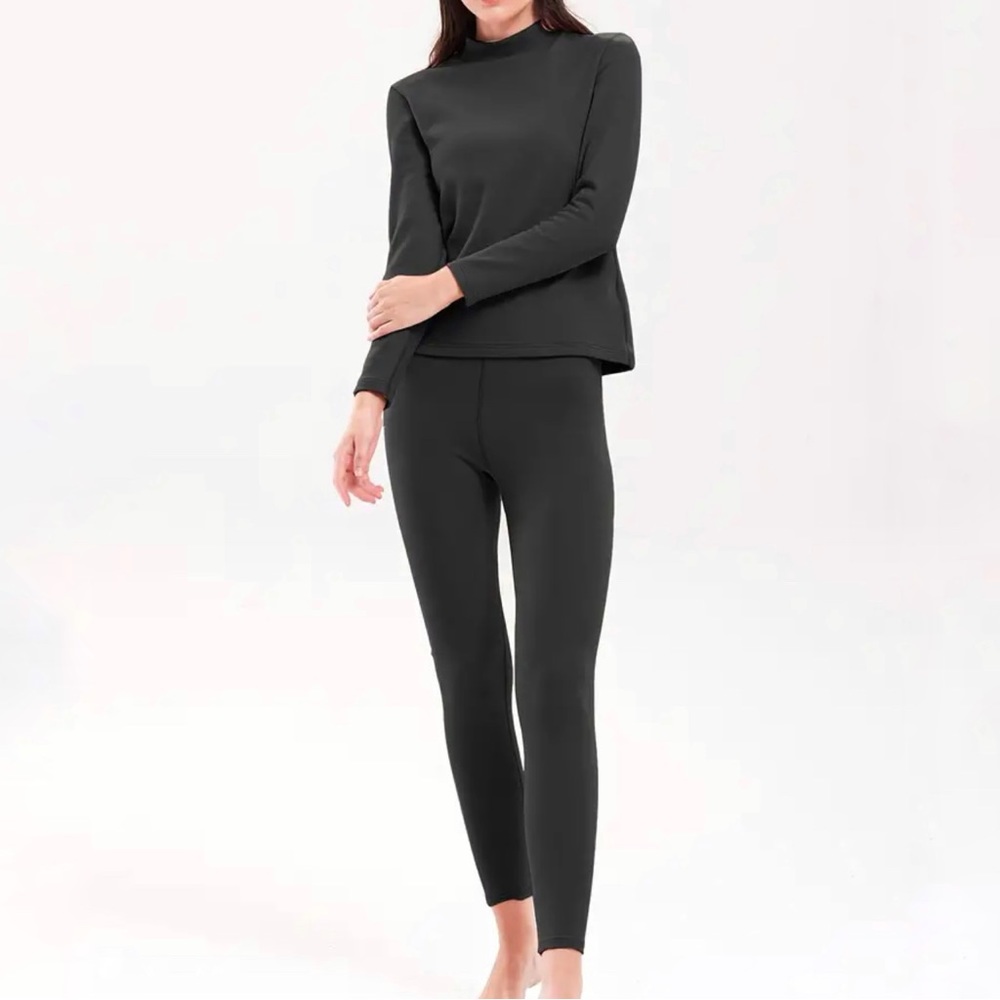 Bundle 3 Sets Two Pieces Set Thermal Set Mock Neck Leggings High Waist Slim Fit